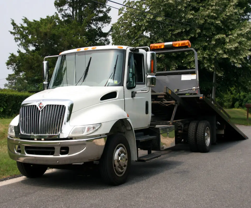 flatbed tow truck